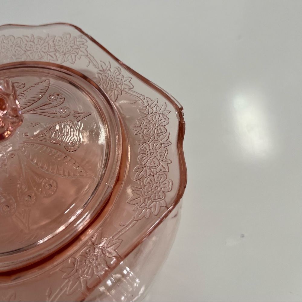 Vtg Jeannette Glass Co. pink depression glass candy dish in the Adam pattern. - Picture 4 of 5